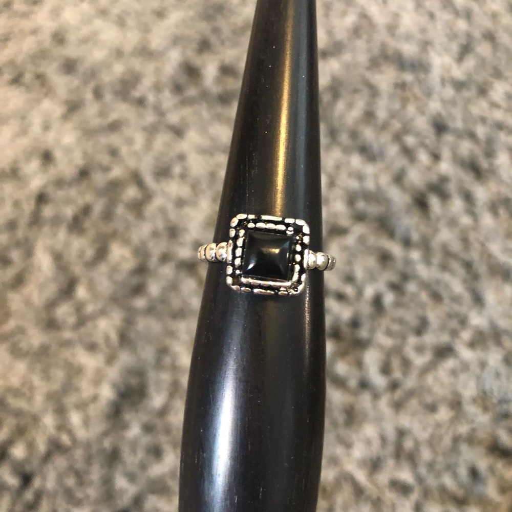 Black stone ring